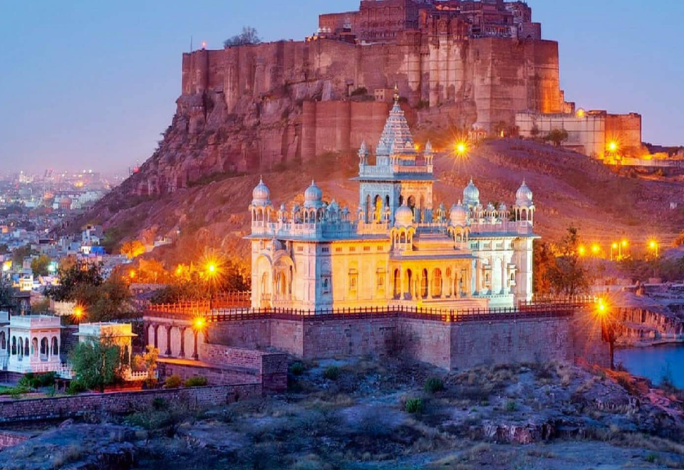 Luxury Rajasthan with Taj Palaces